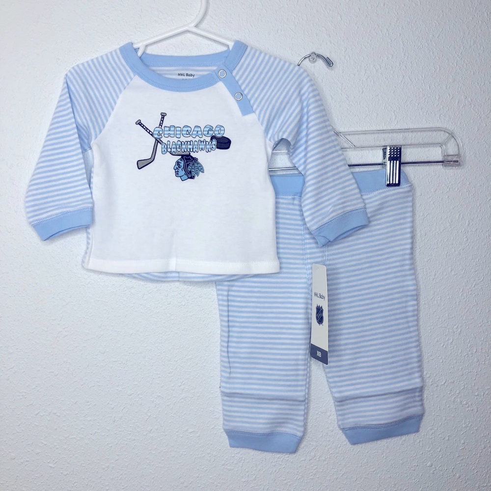 New NHL Baby Chicago Blackhawks 2 piece set size 6M
